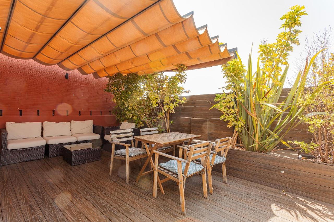 Bird House Hostel Barcelona Exterior photo