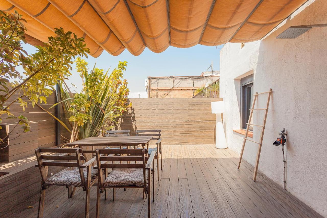 Bird House Hostel Barcelona Exterior photo