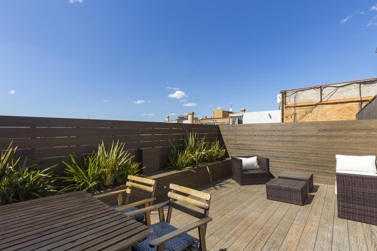 Bird House Hostel Barcelona Exterior photo